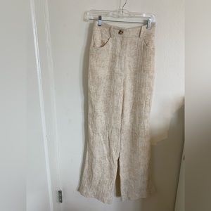 Mojorelle ivory/ tan linen pants. Size small